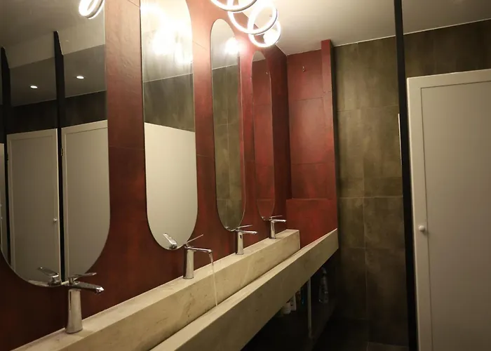 90pods & C O Working Vandrarhem Shkodër