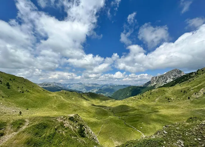 Vandrarhem 90pods & C O Working *