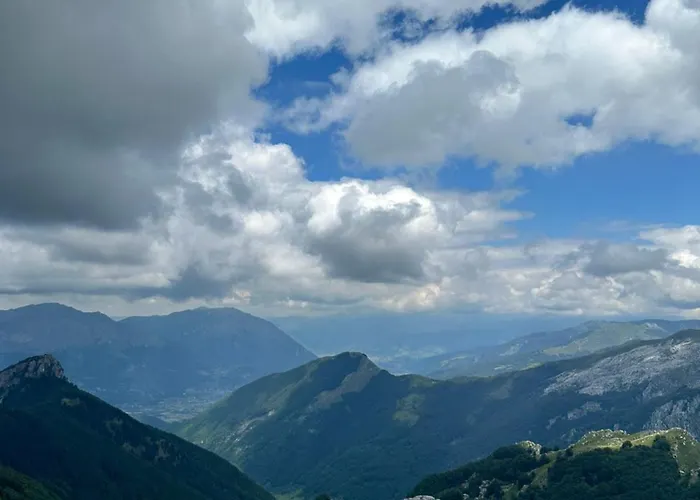 Vandrarhem 90pods & C O Working *