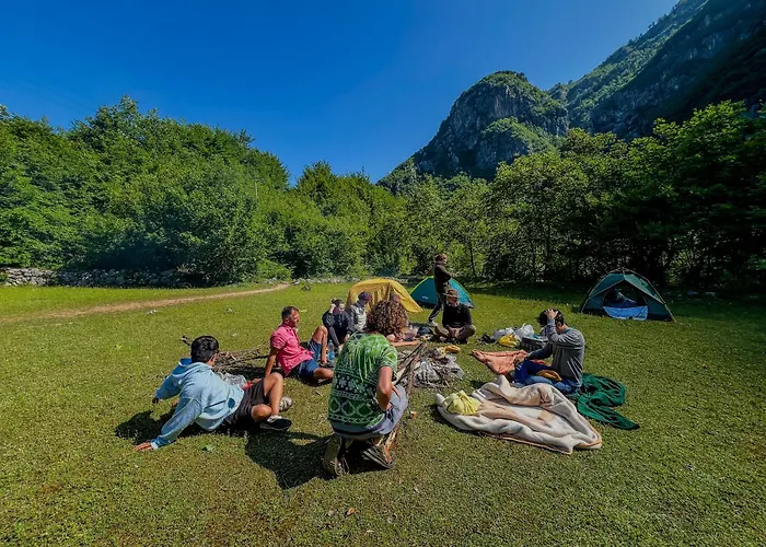 90pods & C O Working Vandrarhem Shkodër