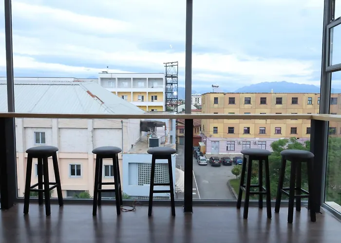 90pods & C O Working 旅馆