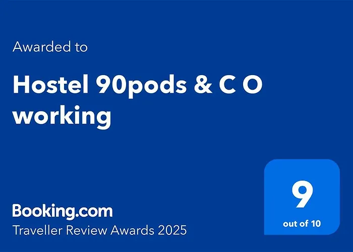 90pods & C O Working 旅馆 *